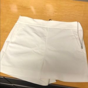 Brand new white Zara shorts size medium